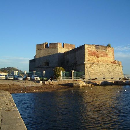 Studio La Mitre Mourillon A 2 Pas Des Plages Toulon Exterior photo